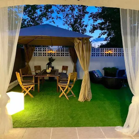 Holiday home Lilo 30, Only Families, Puy Du Fou